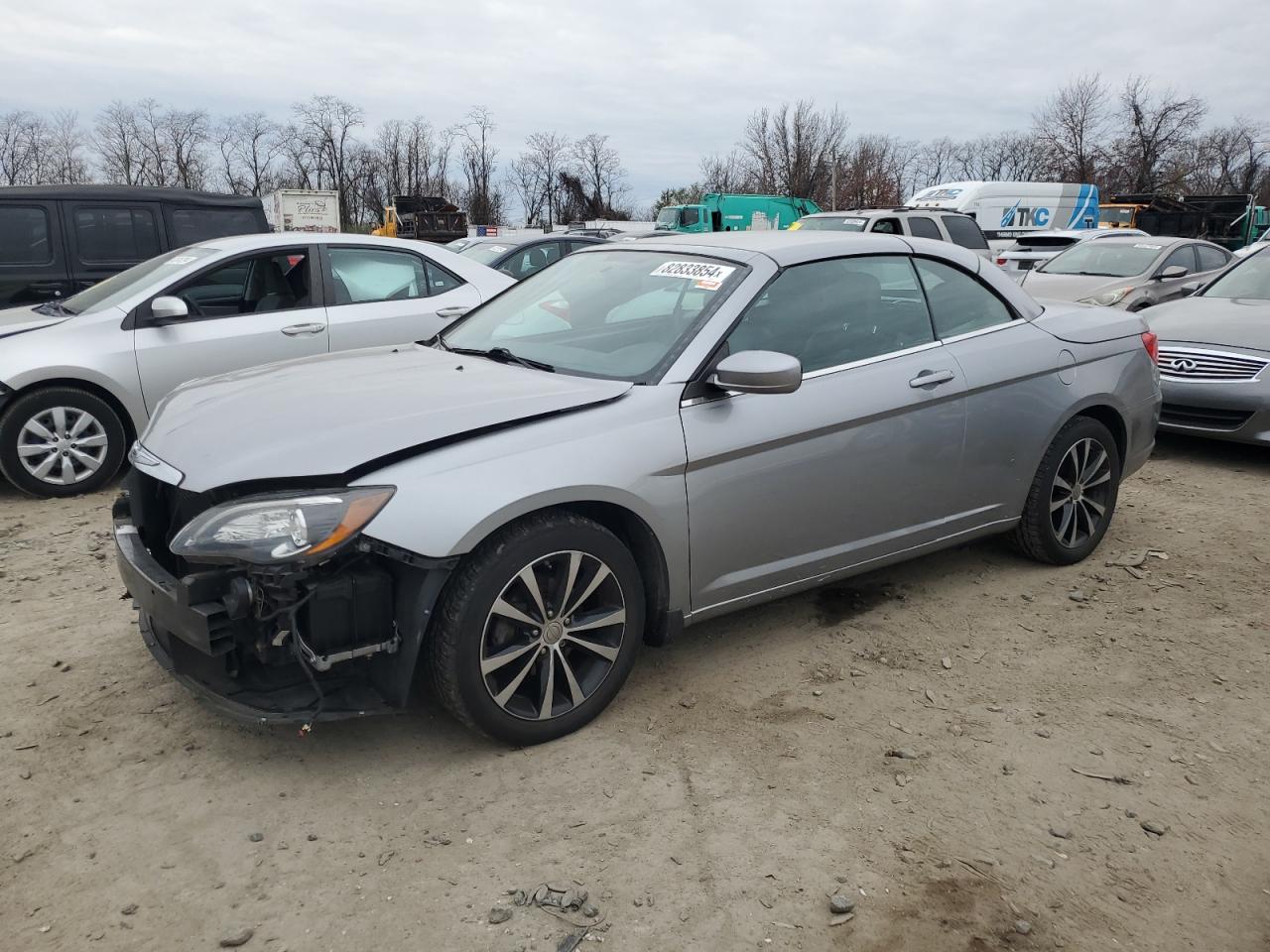 2013 Chrysler 200 - Image 1
