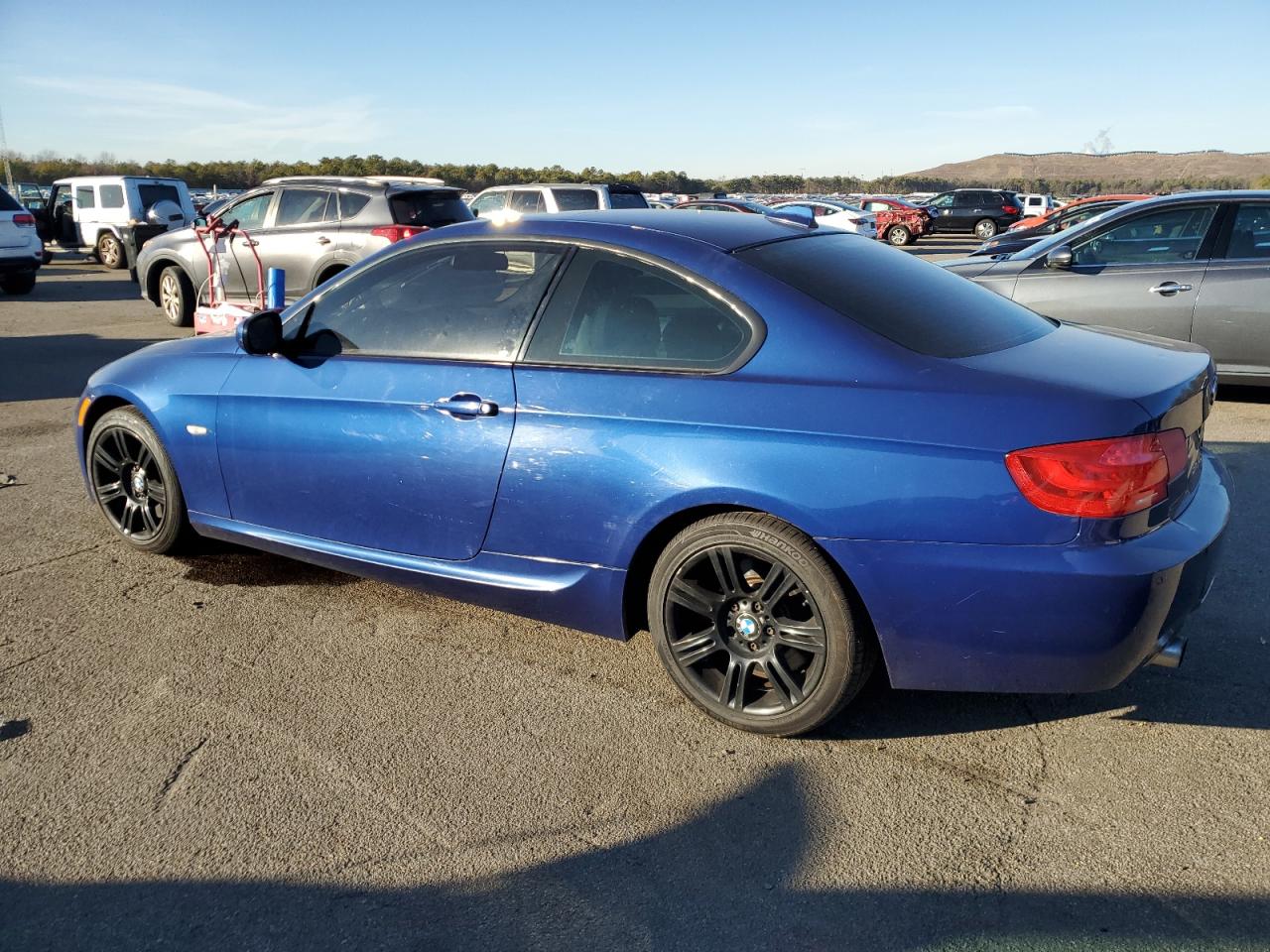 VIN WBAKF9C56DE860154 2013 BMW 3 SERIES no.2