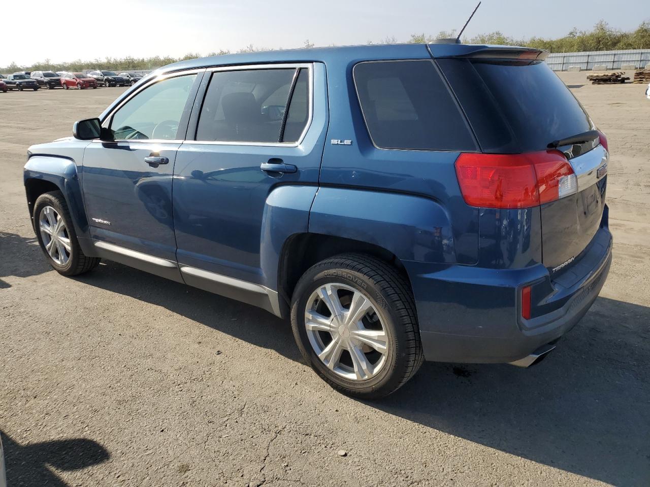 2017 GMC Terrain - Image 2