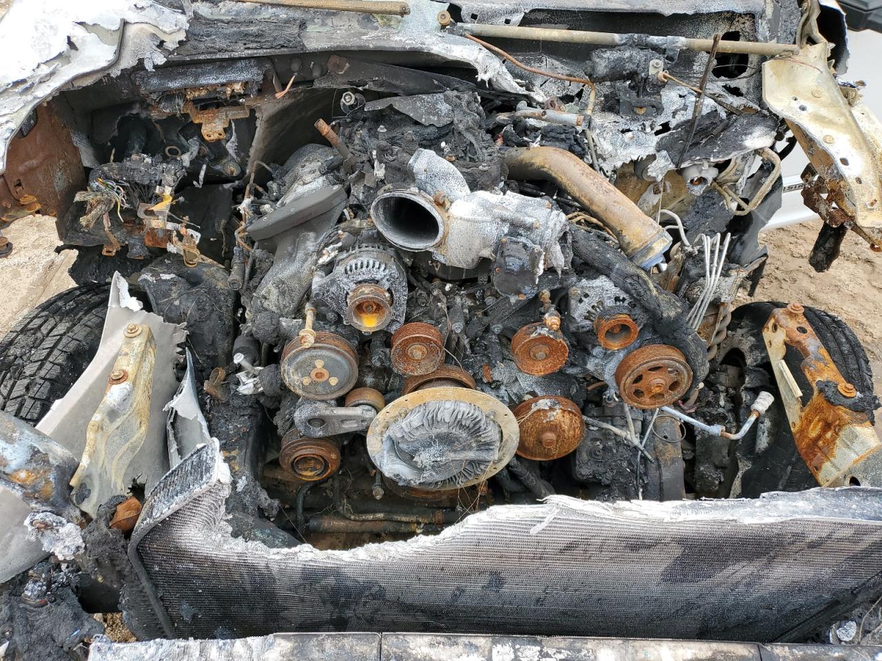 2017 Ford F350 - Image 12