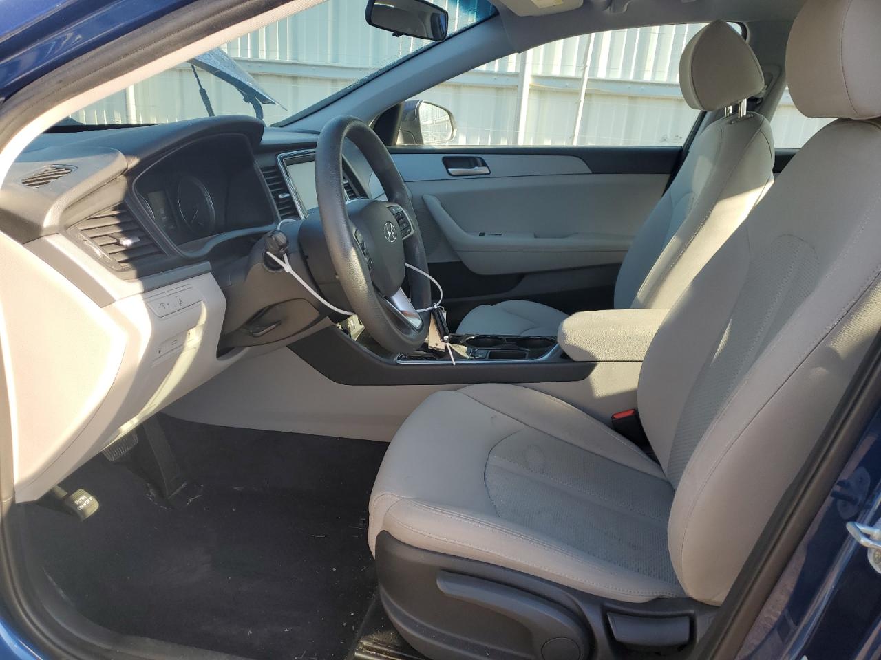 2019 Hyundai Sonata - Image 7