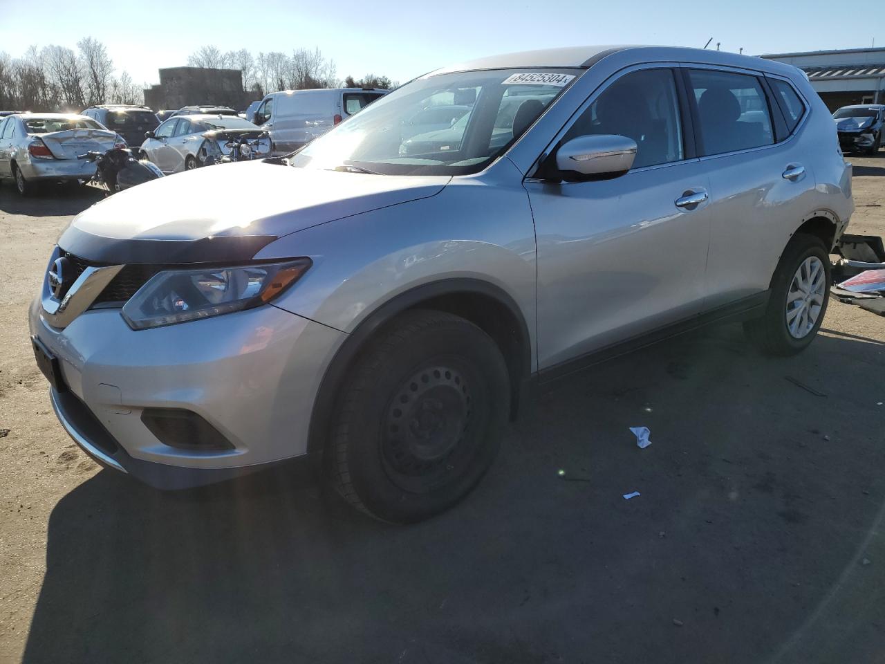 VIN KNMAT2MV0FP523760 2015 NISSAN ROGUE no.1