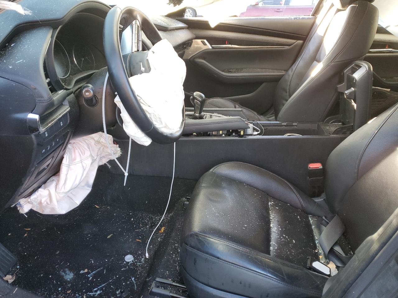 2021 Mazda 3 - Image 7