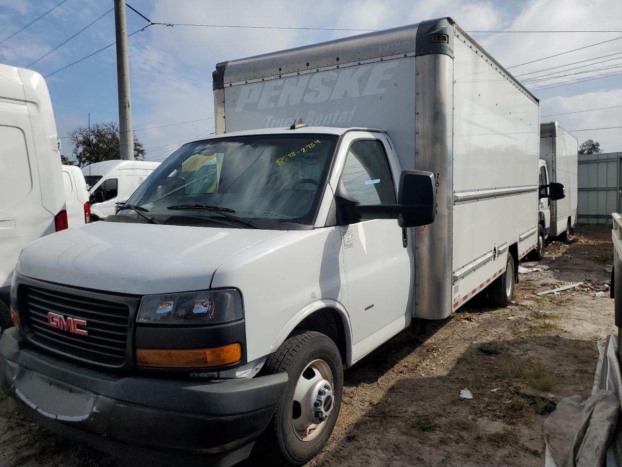 2023 GMC SAVANA