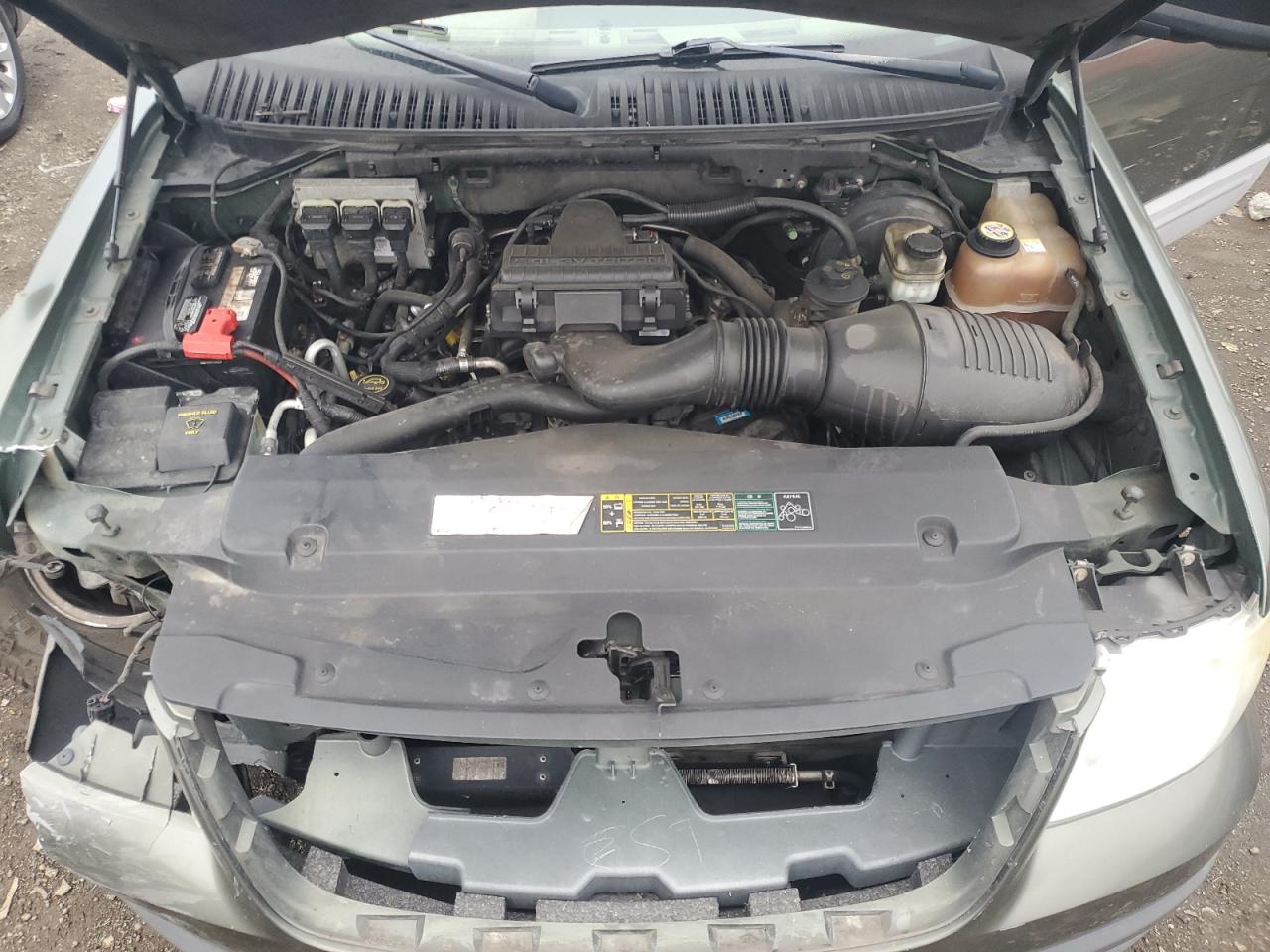 2005 Ford Expedition - Image 12