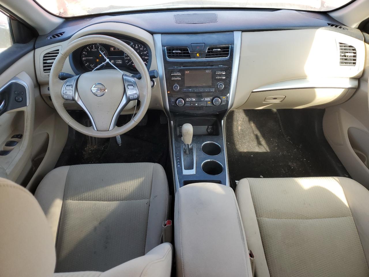 2015 Nissan Altima - Image 8