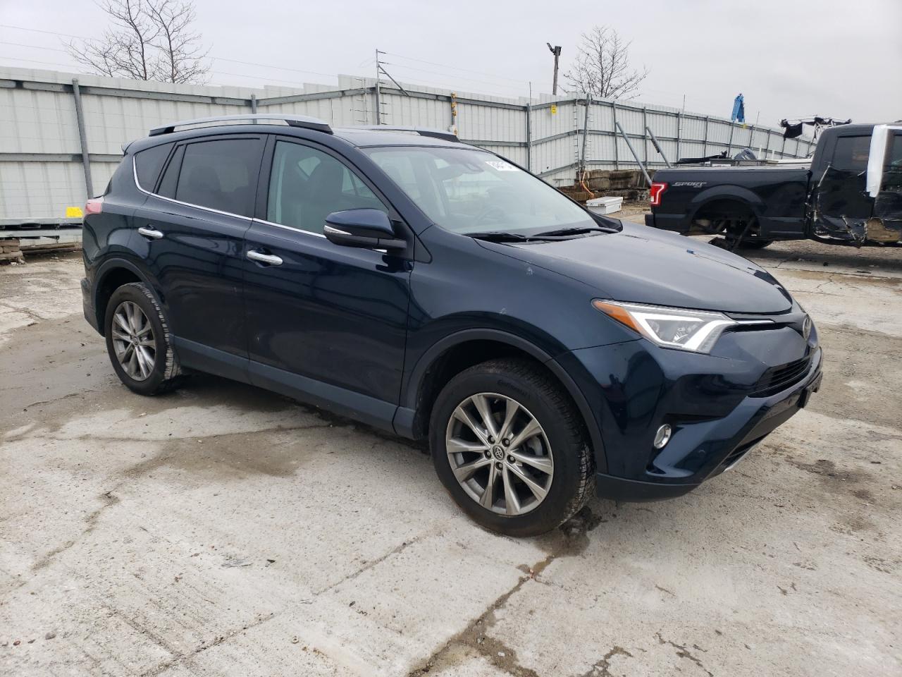 VIN 2T3DFREV5HW602957 2017 TOYOTA RAV4 no.4