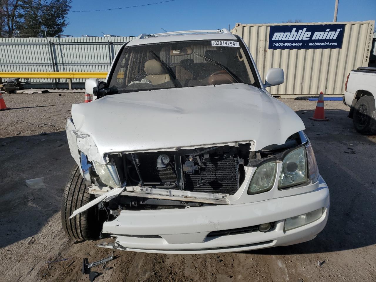 2003 Lexus LX - Image 5