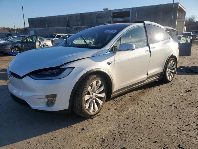  TESLA MODEL X 2019 Biały