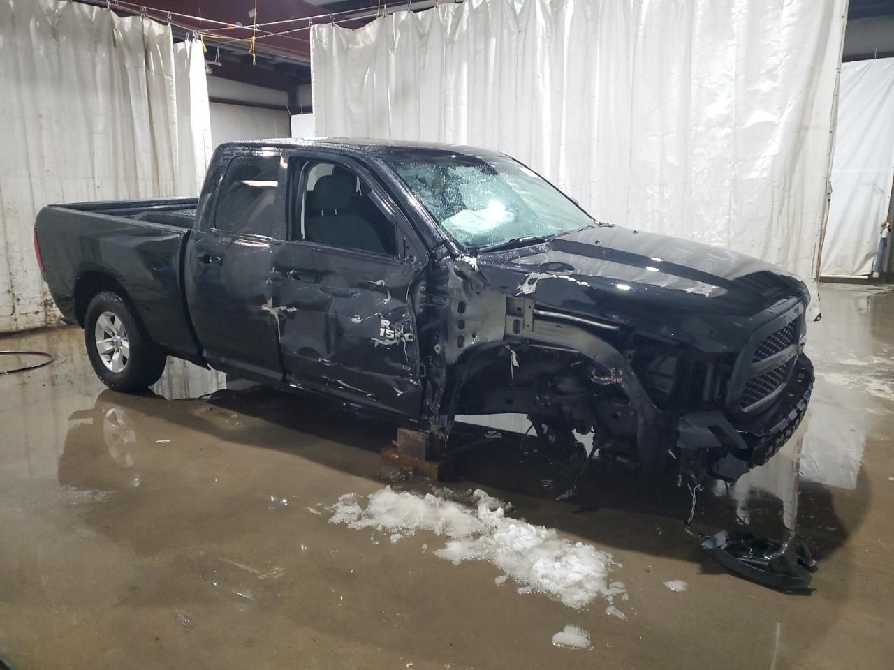 2018 RAM 1500 - Image 4