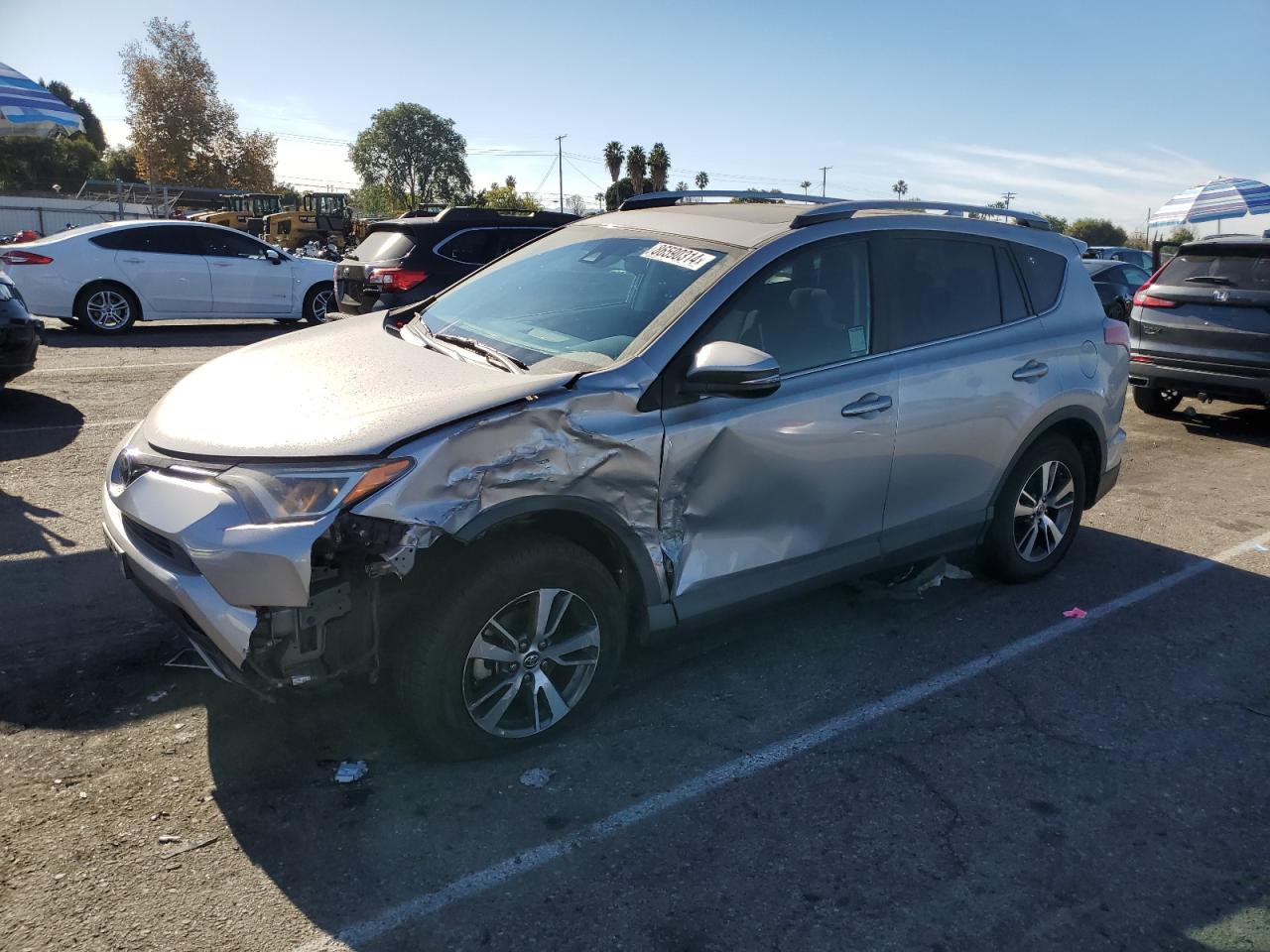 VIN 2T3WFREV4HW379495 2017 TOYOTA RAV4 no.1