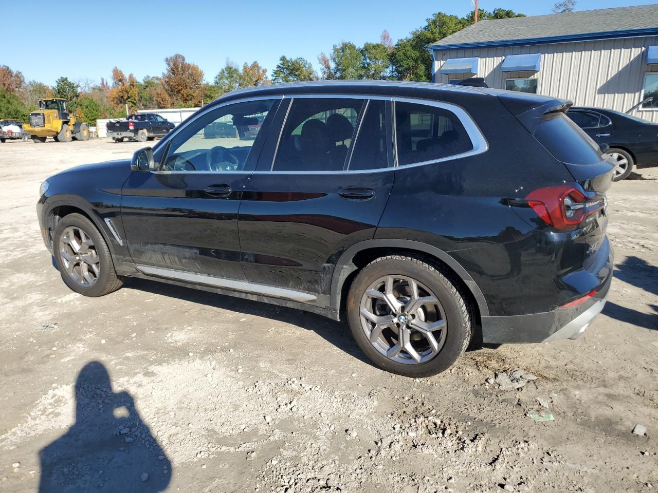 2022 BMW X3 - Image 2