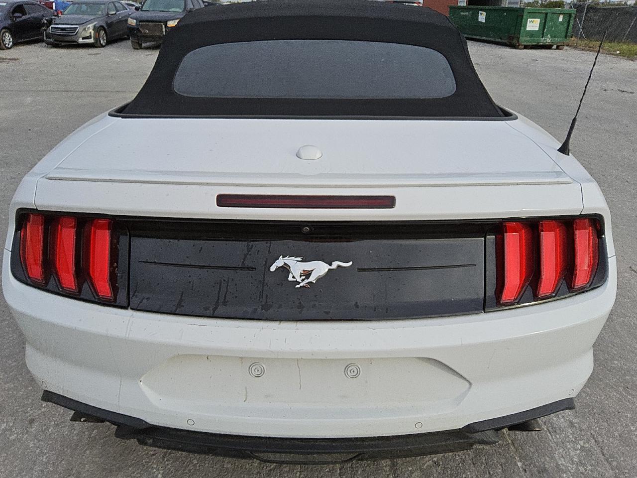 2022 Ford Mustang VIN: 1FATP8UH0N5129427 Lot: 82910934