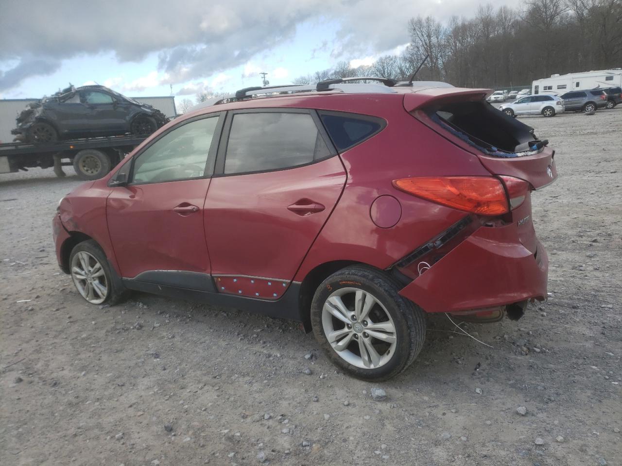 2012 Hyundai Tucson - Image 2
