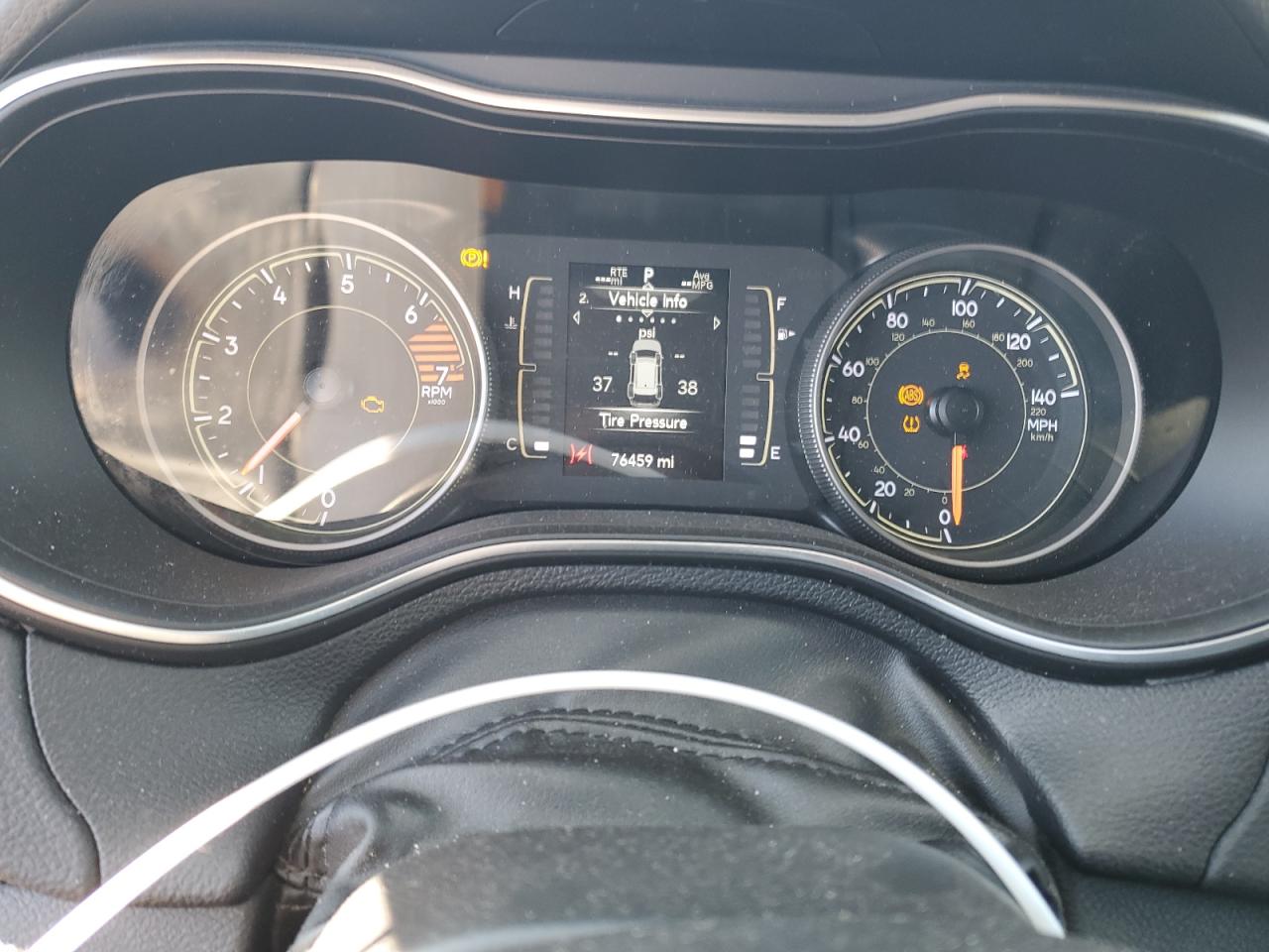 2019 Jeep Grand Cherokee - Image 9