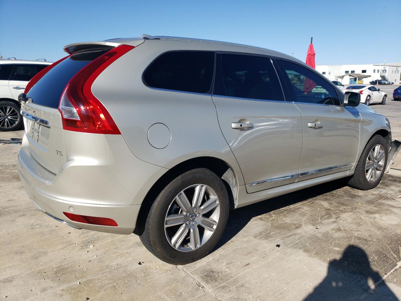 VIN YV440MDU3H2191335 2017 VOLVO XC60 no.3