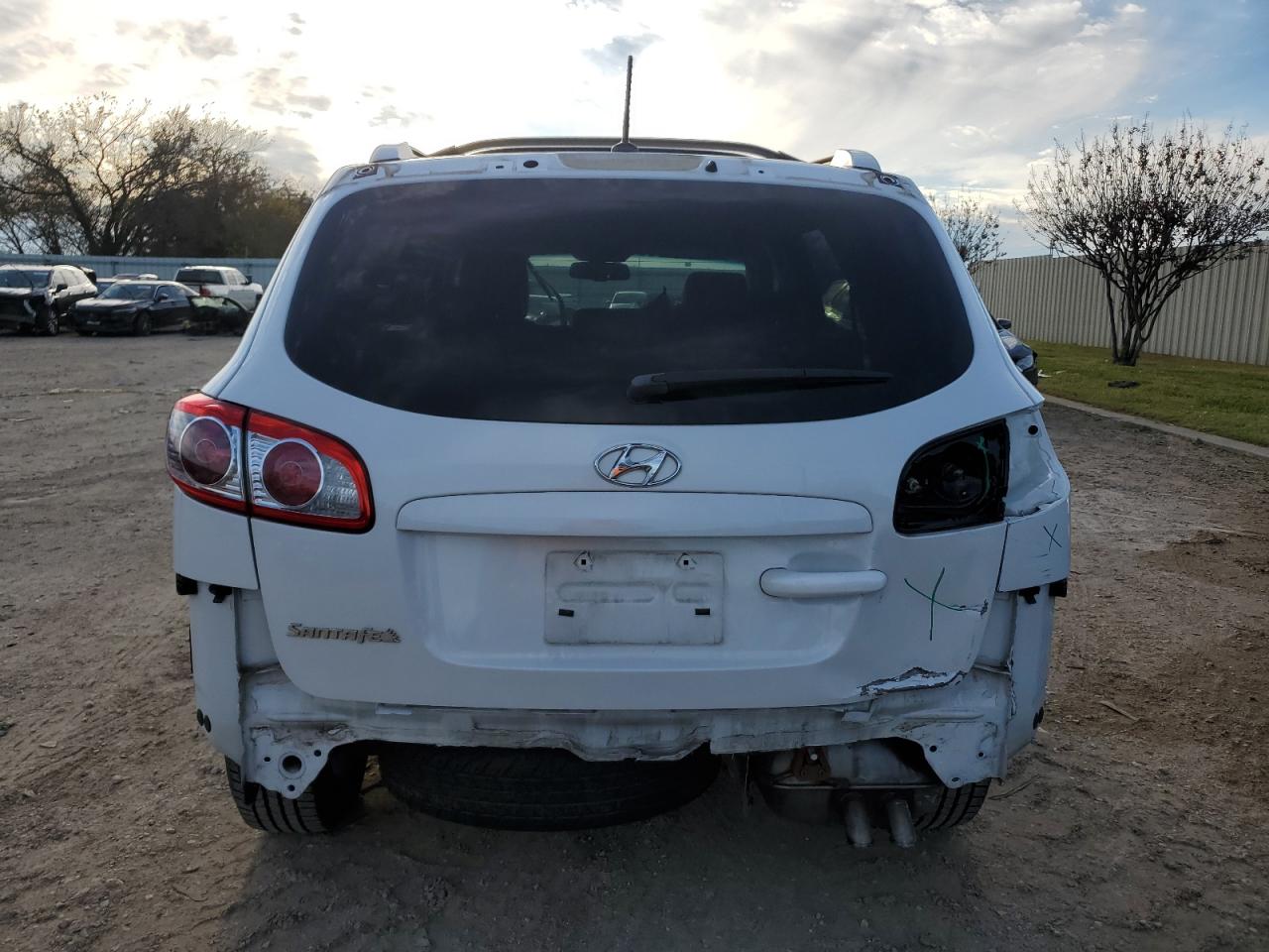 2012 Hyundai Santa Fe - Image 6