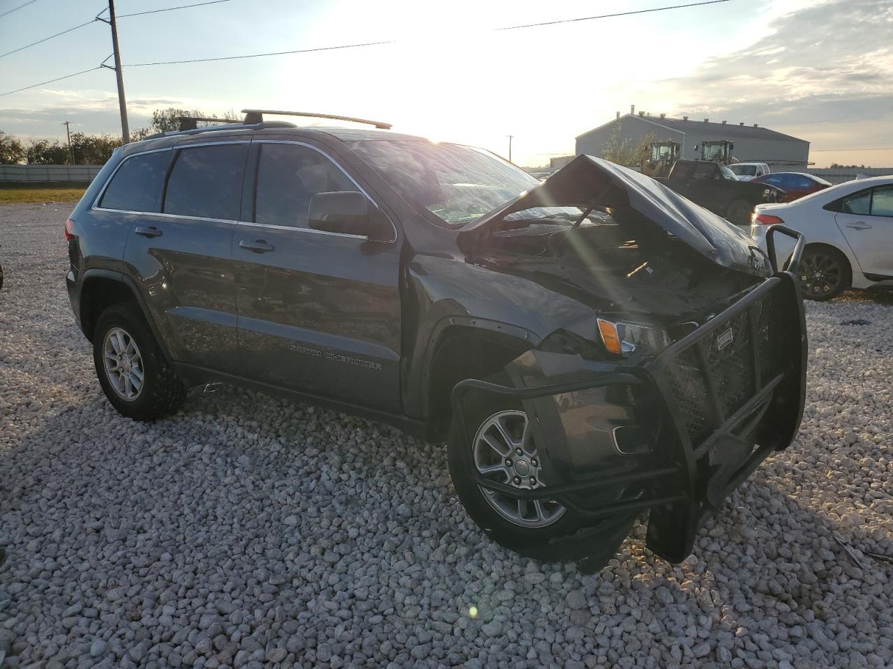 2018 Jeep Grand Cherokee - Image 4