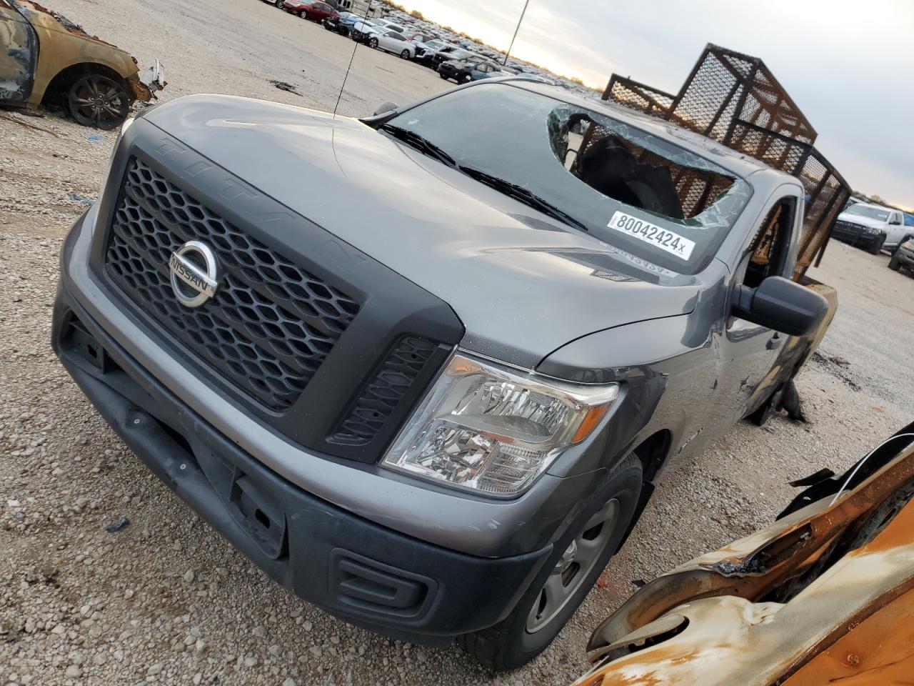 2017 NISSAN TITAN