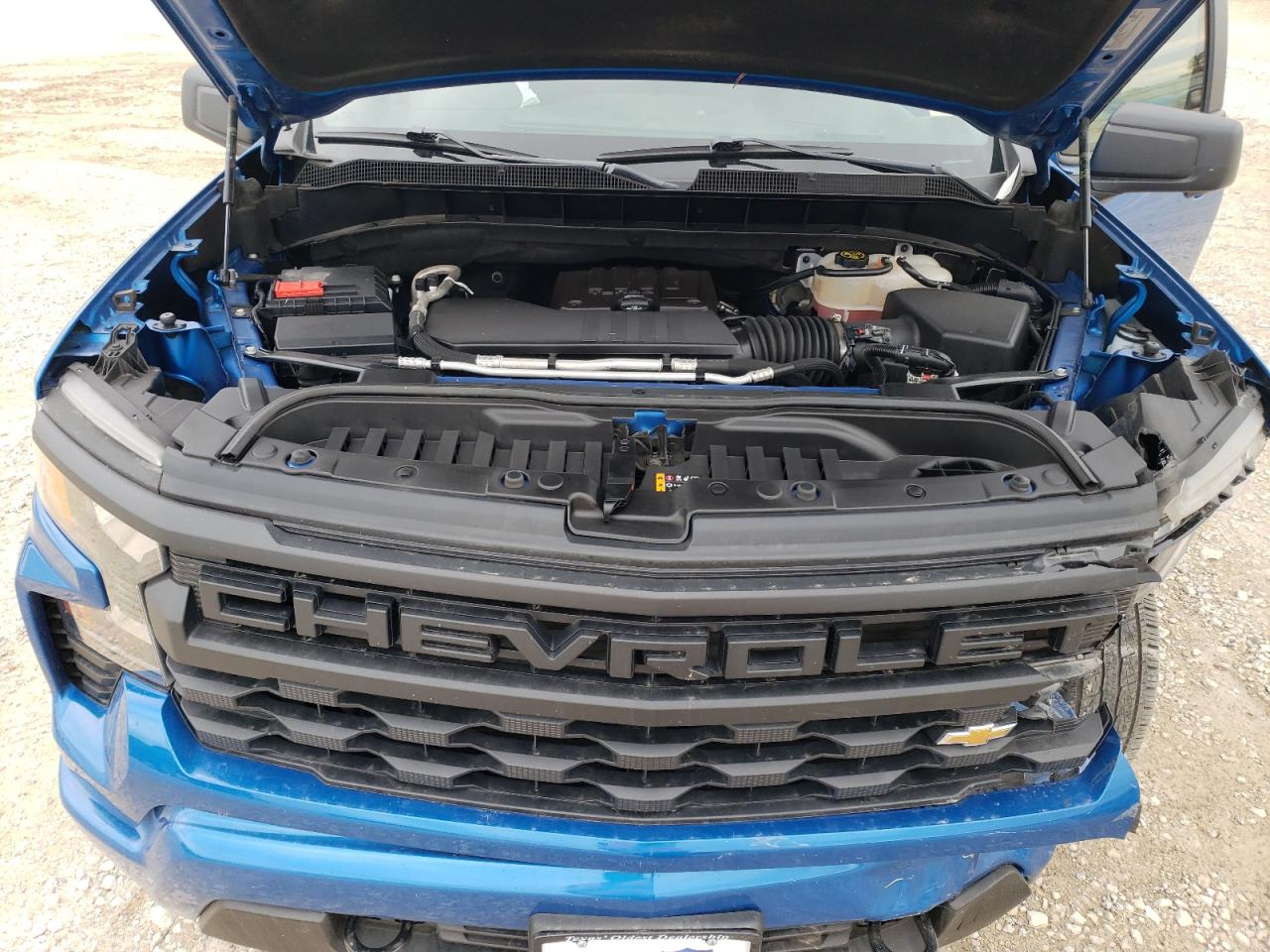 2022 Chevrolet Silverado - Image 12