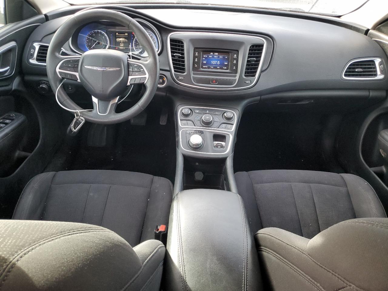 2015 Chrysler 200 - Image 8