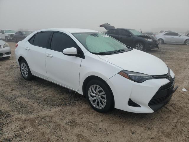  TOYOTA COROLLA 2018 White