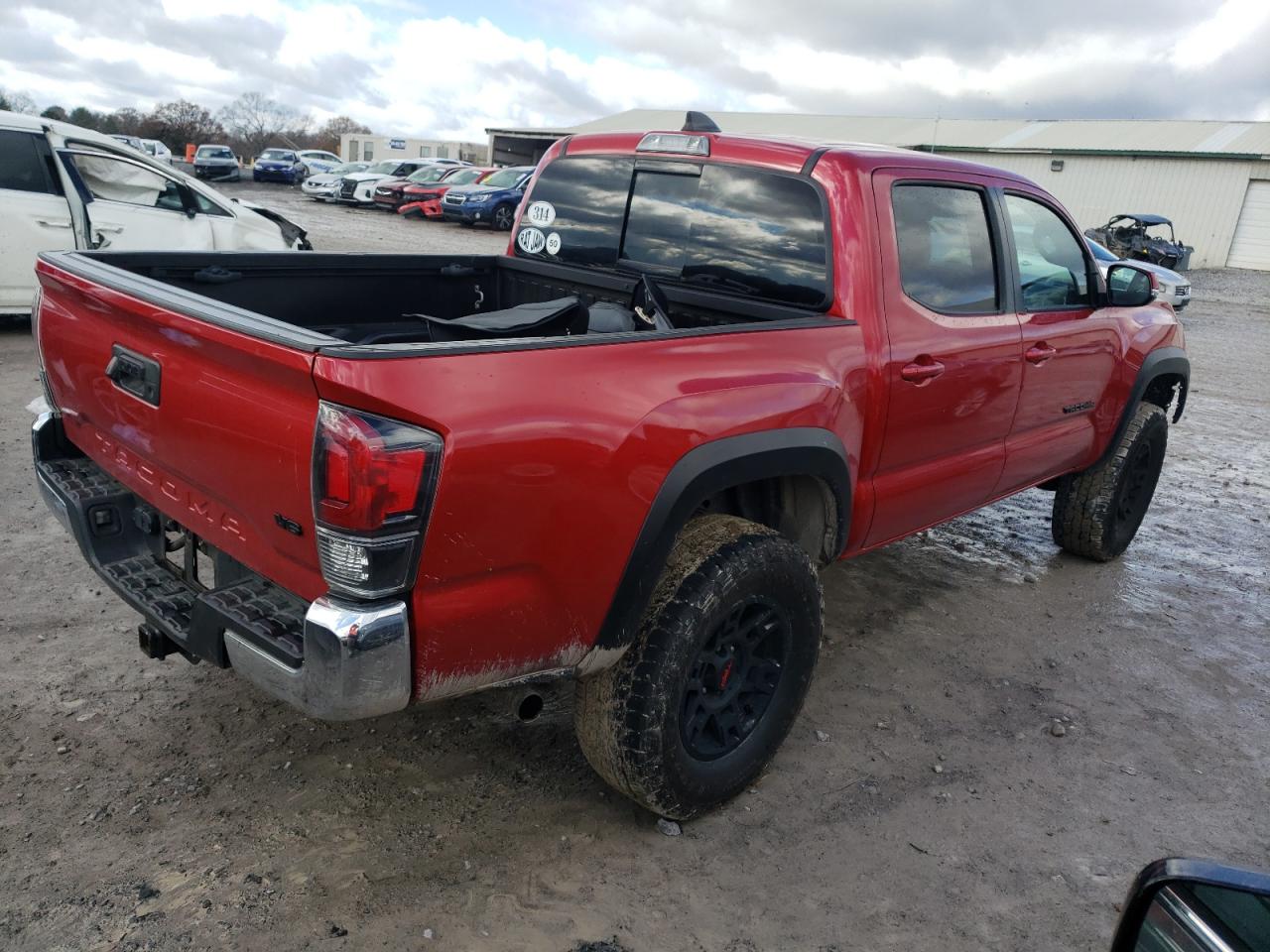 2021 Toyota Tacoma - Image 3