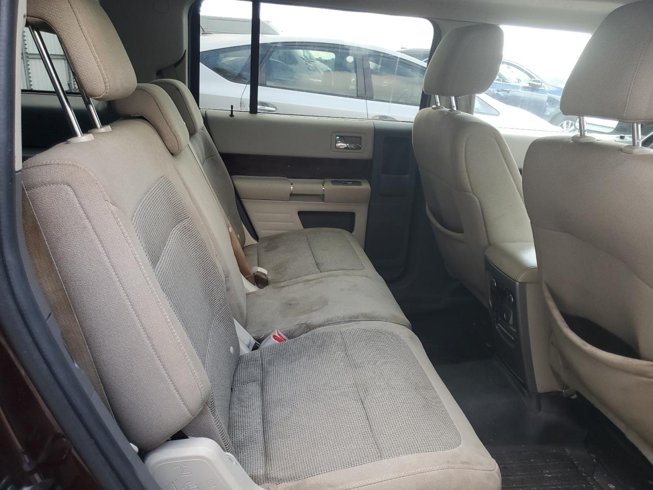 2010 Ford Flex - Image 11