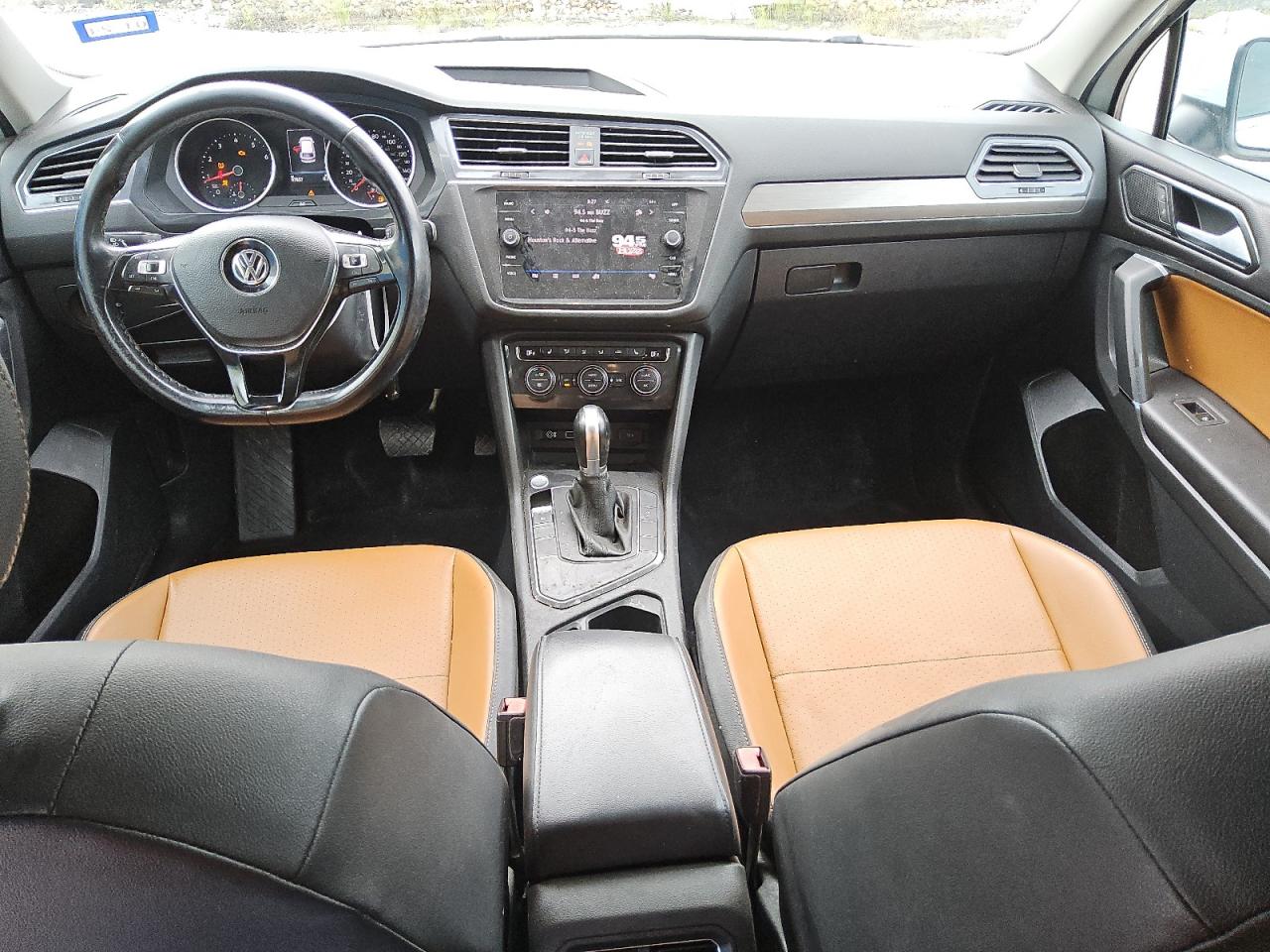 2018 Volkswagen Tiguan - Image 8
