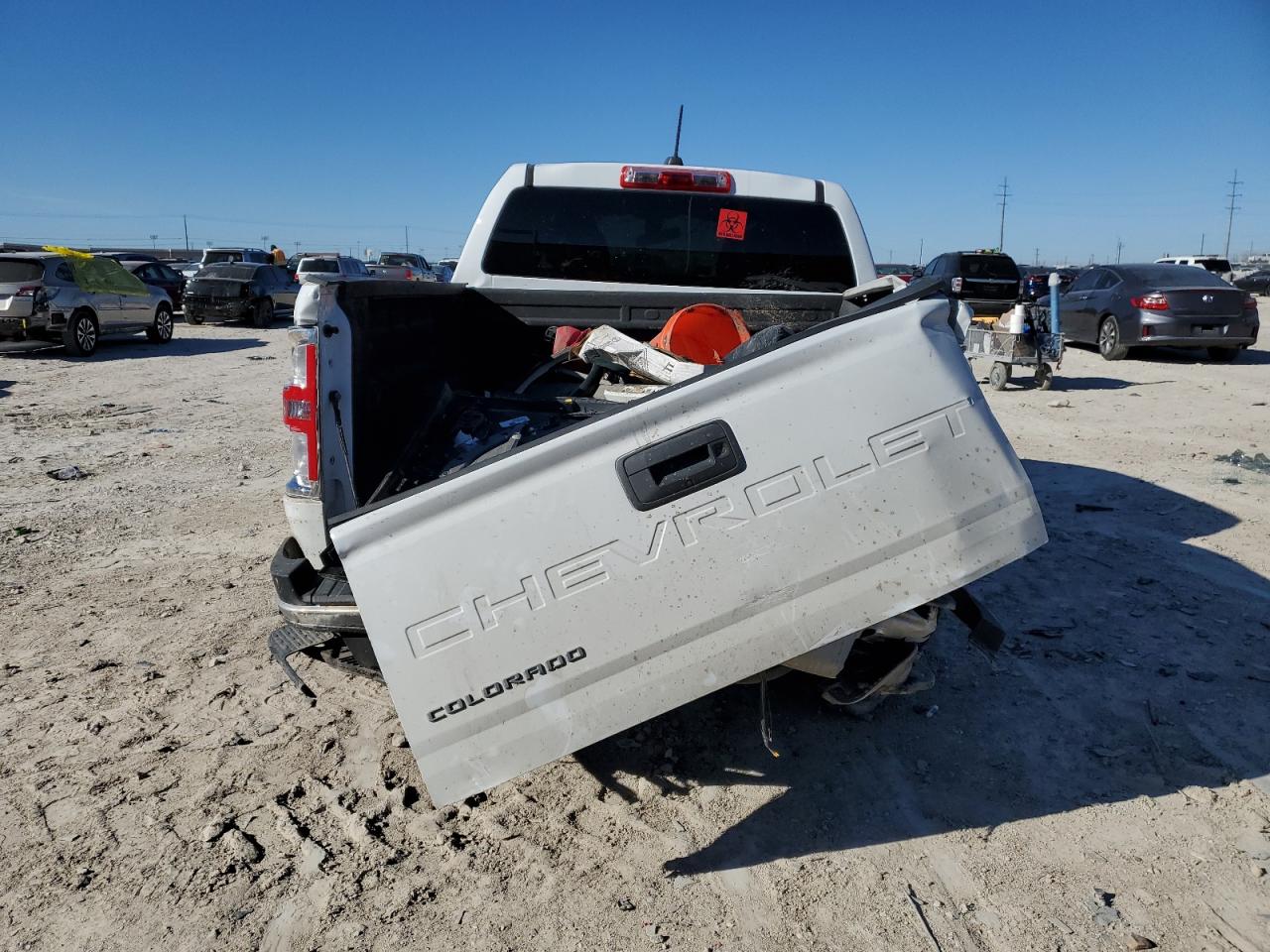 2022 Chevrolet Colorado - Image 6