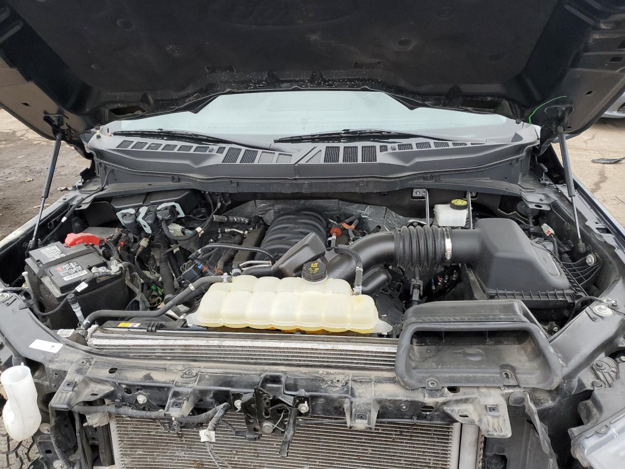 2023 Ford F-150 - Image 11