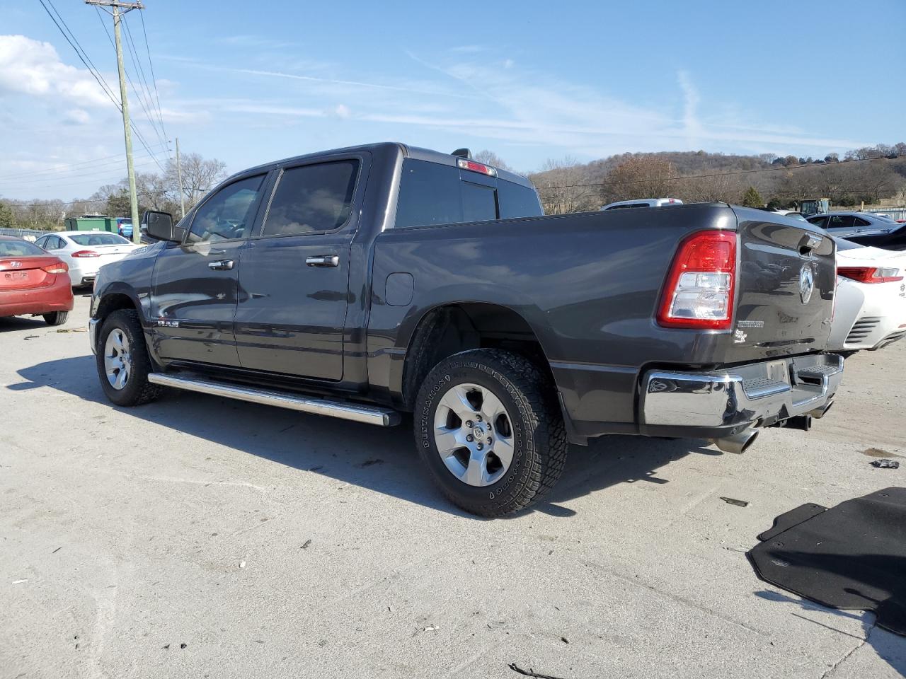 2019 RAM 1500 - Image 2