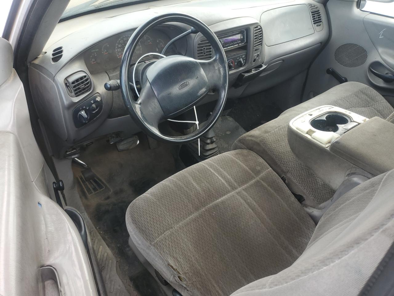 1998 Ford F150 VIN: 1FTZF18W6WKC03783 Lot: 86201354