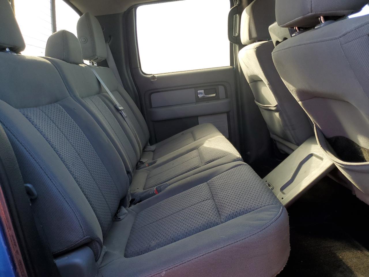 2013 Ford F-150 - Image 10