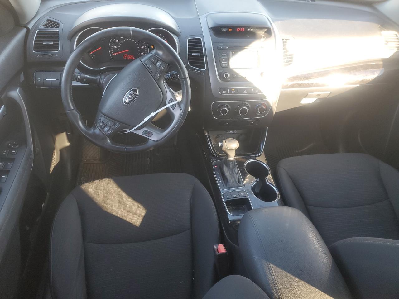 2015 Kia Sorento - Image 8