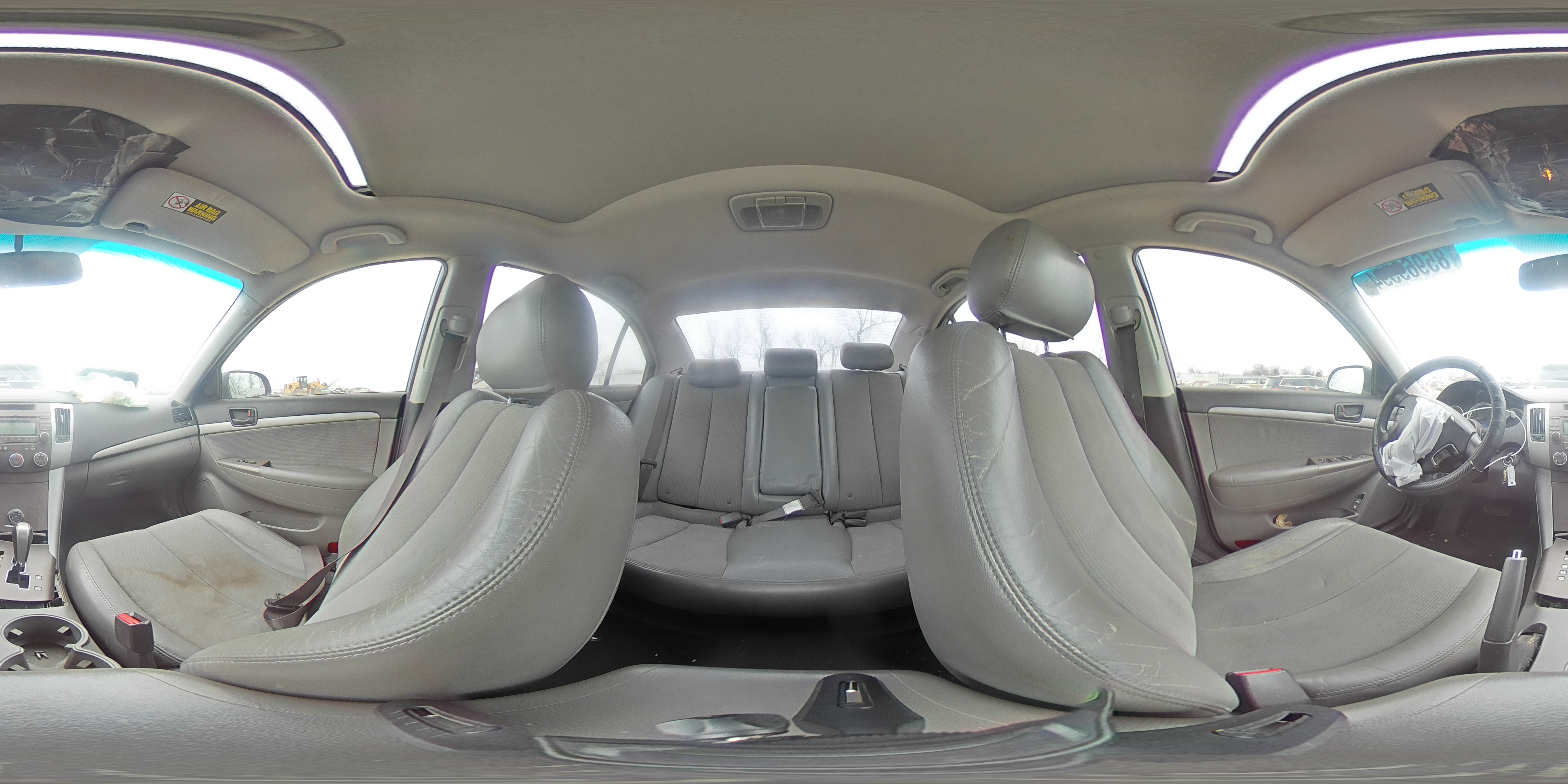 2009 Hyundai Sonata - Image 12
