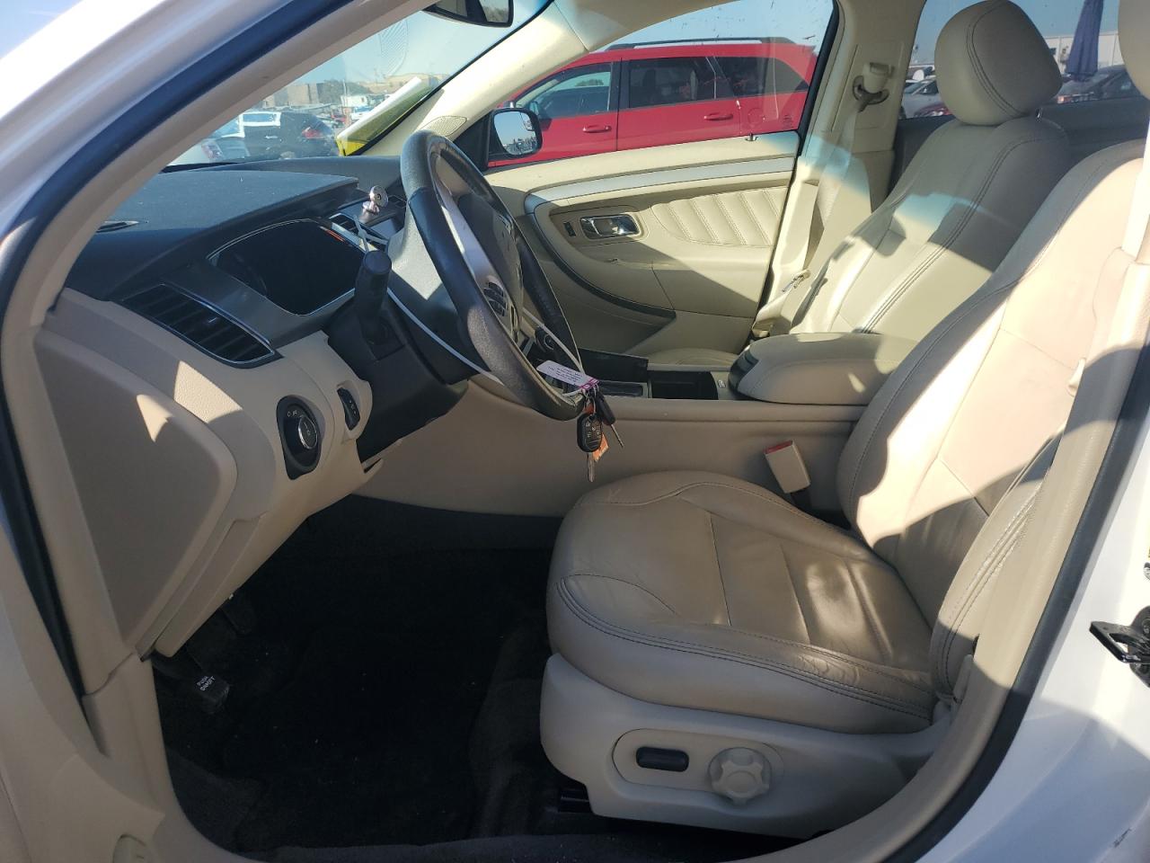 2013 Ford Taurus - Image 7