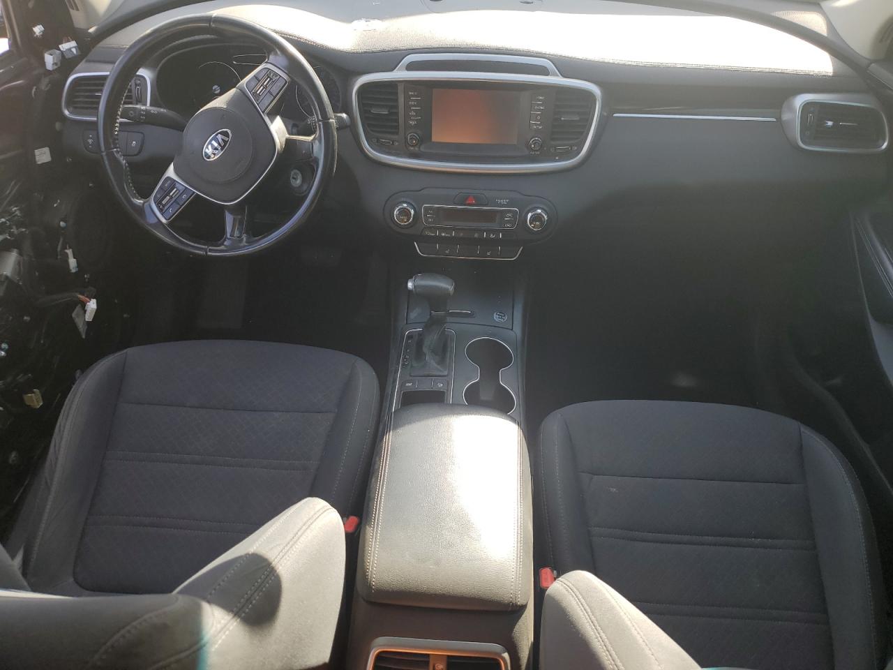 2020 Kia Sorento L VIN: 5XYPG4A36LG633725 Lot: 83960034