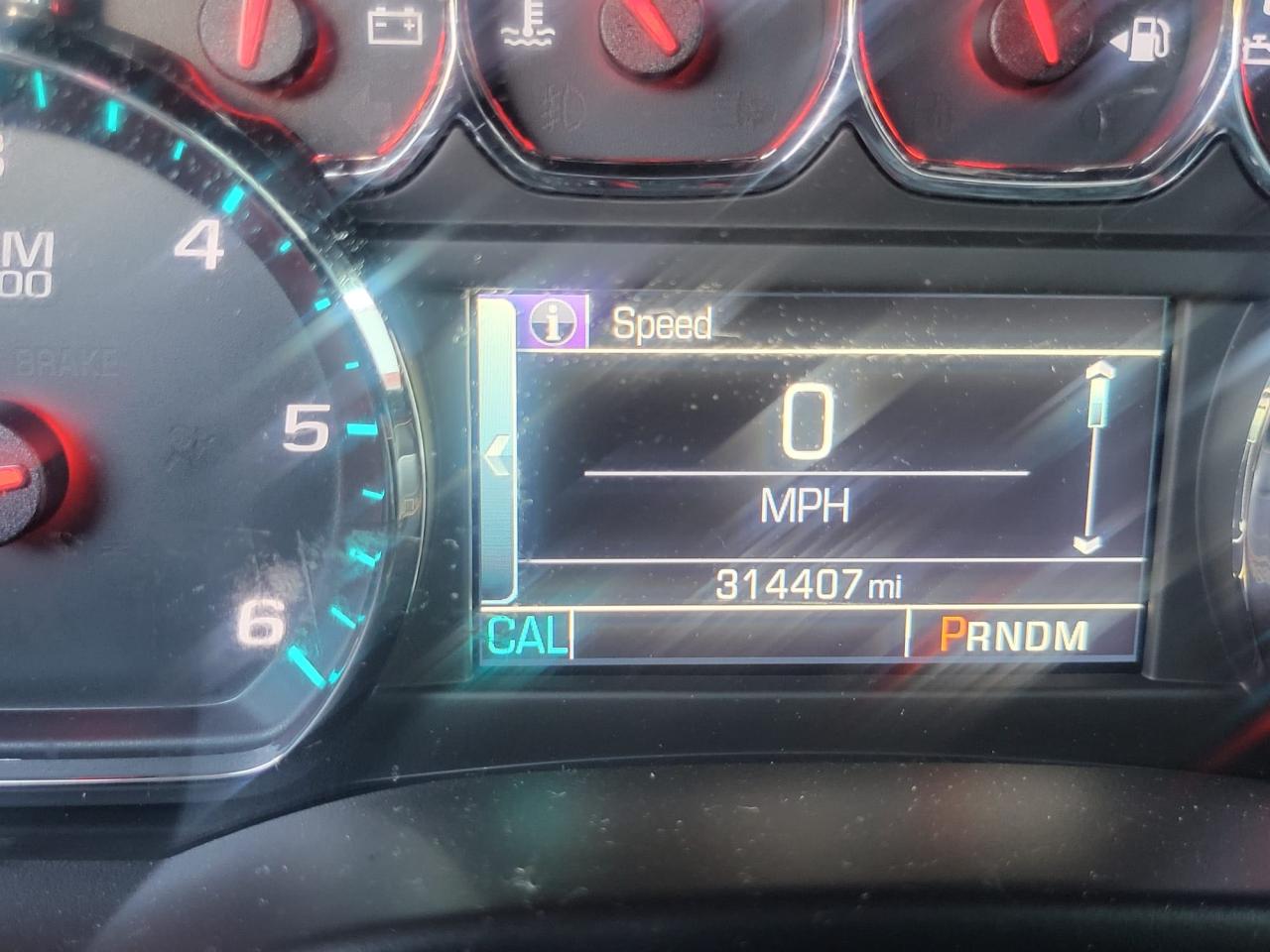 2016 Chevrolet Suburban K1500 Ltz VIN: 1GNSKJKC8GR133621 Lot: 87318184