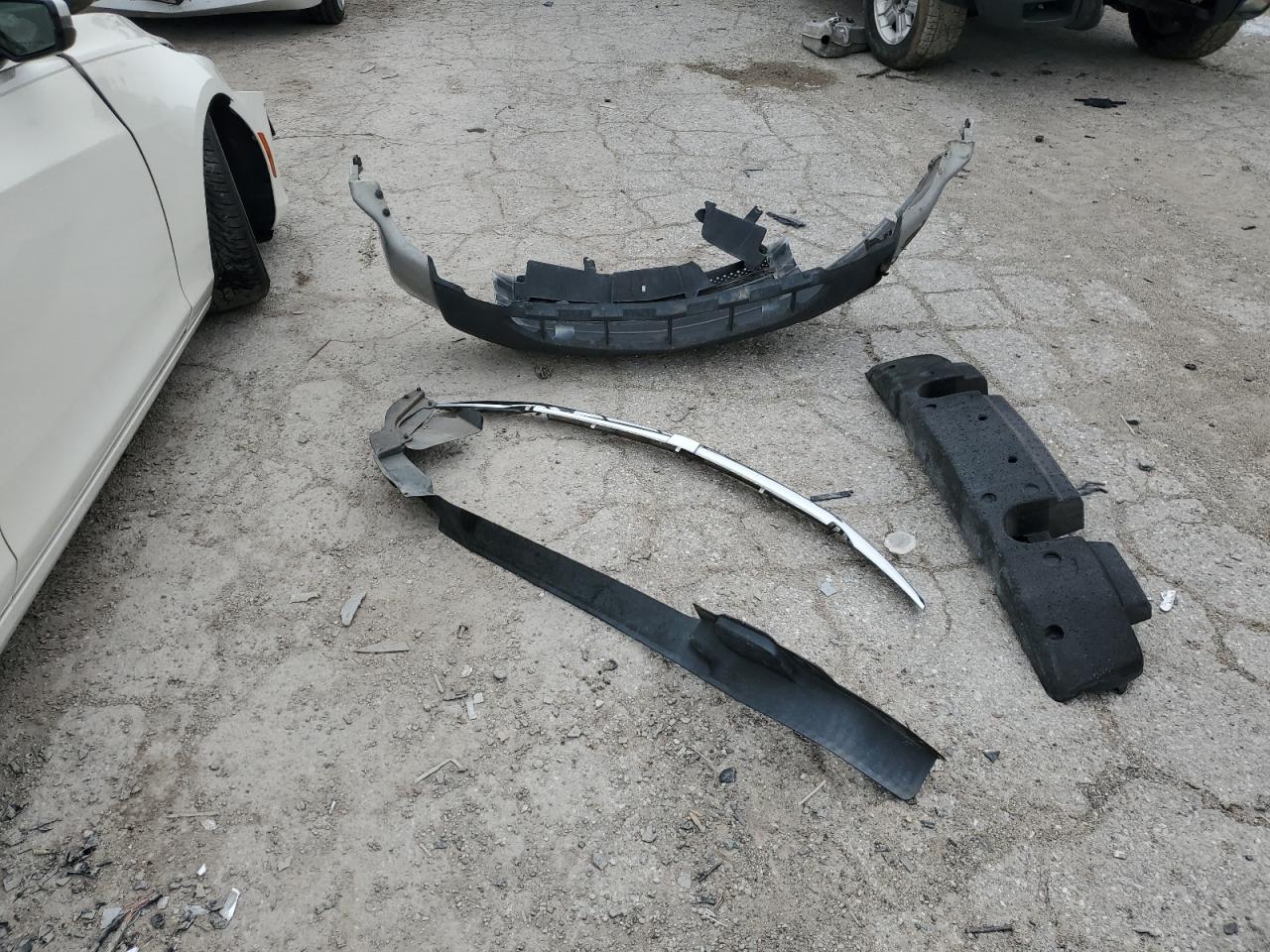 2006 Chevrolet Equinox Ls VIN: 2CNDL13F966179424 Lot: 84497124