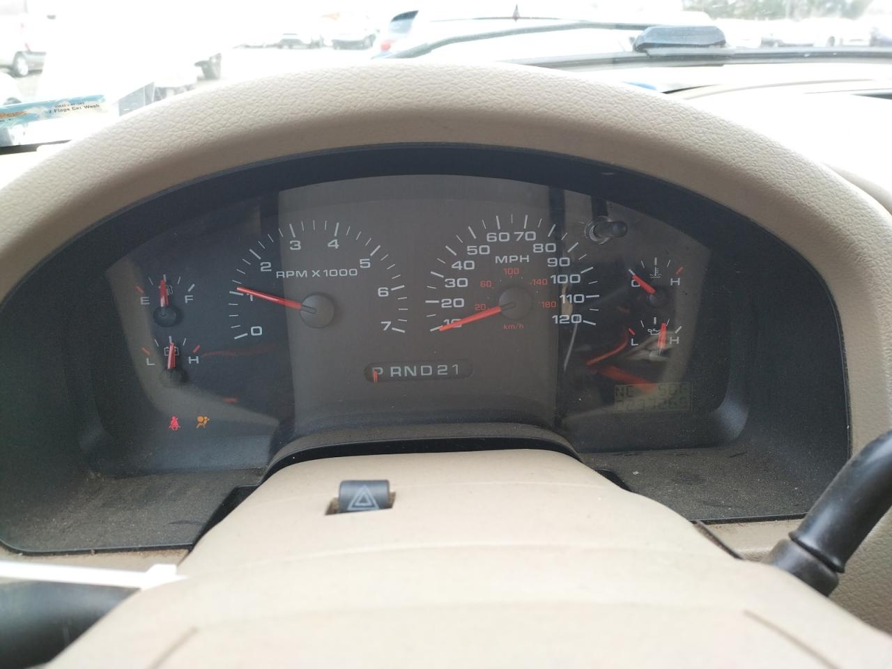 2005 Ford F-150 - Image 9