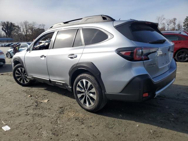  SUBARU OUTBACK 2023 Серебристый