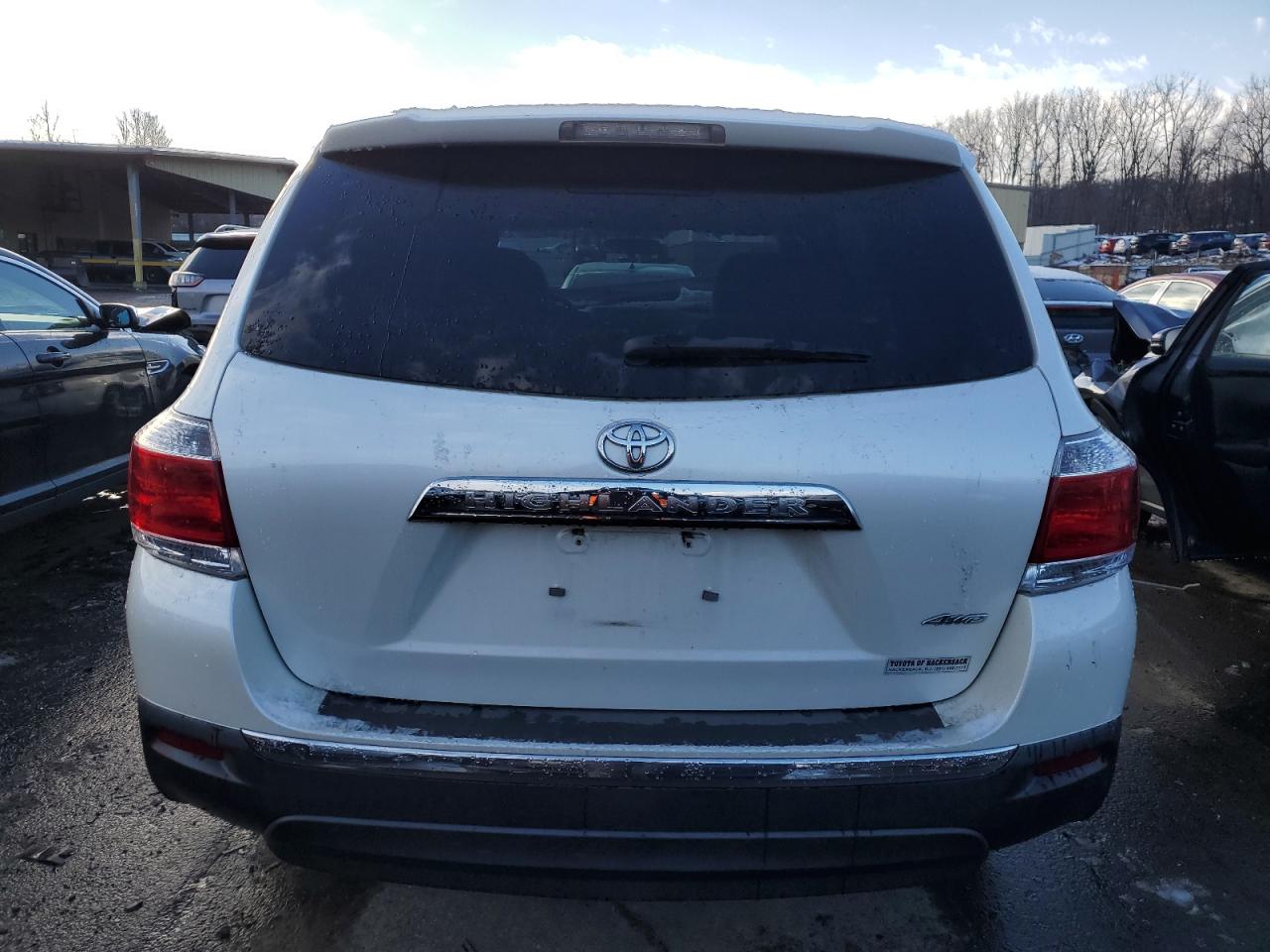 VIN 5TDBK3EH0DS221605 2013 TOYOTA HIGHLANDER no.6