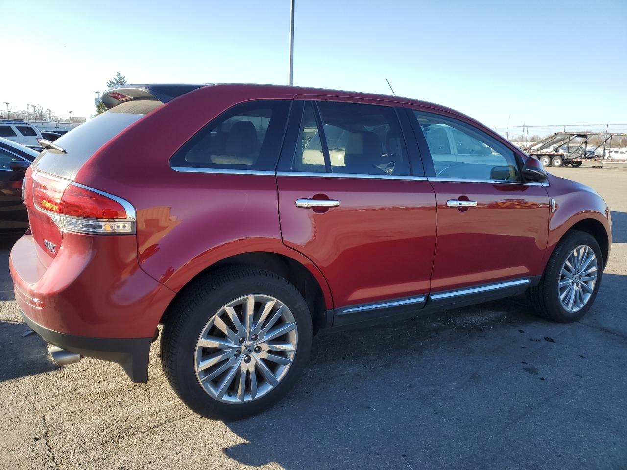 2013 Lincoln MKX - Image 3