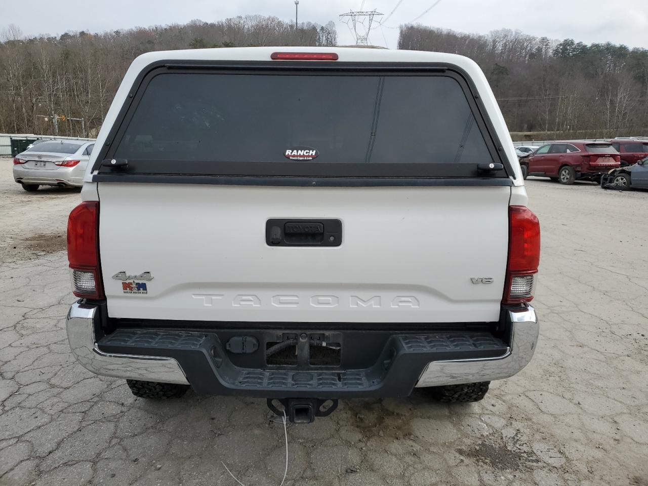 2018 Toyota Tacoma - Image 6