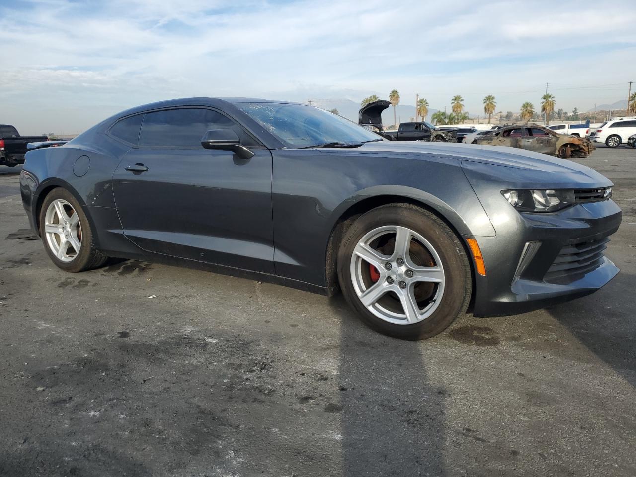 VIN 1G1FD1RS4G0188873 2016 CHEVROLET CAMARO no.4