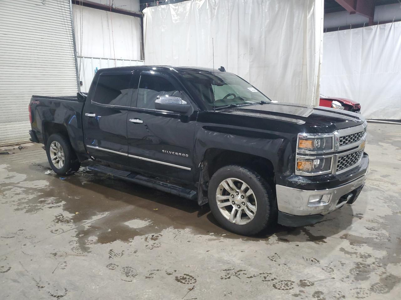 2014 Chevrolet Silverado - Image 4