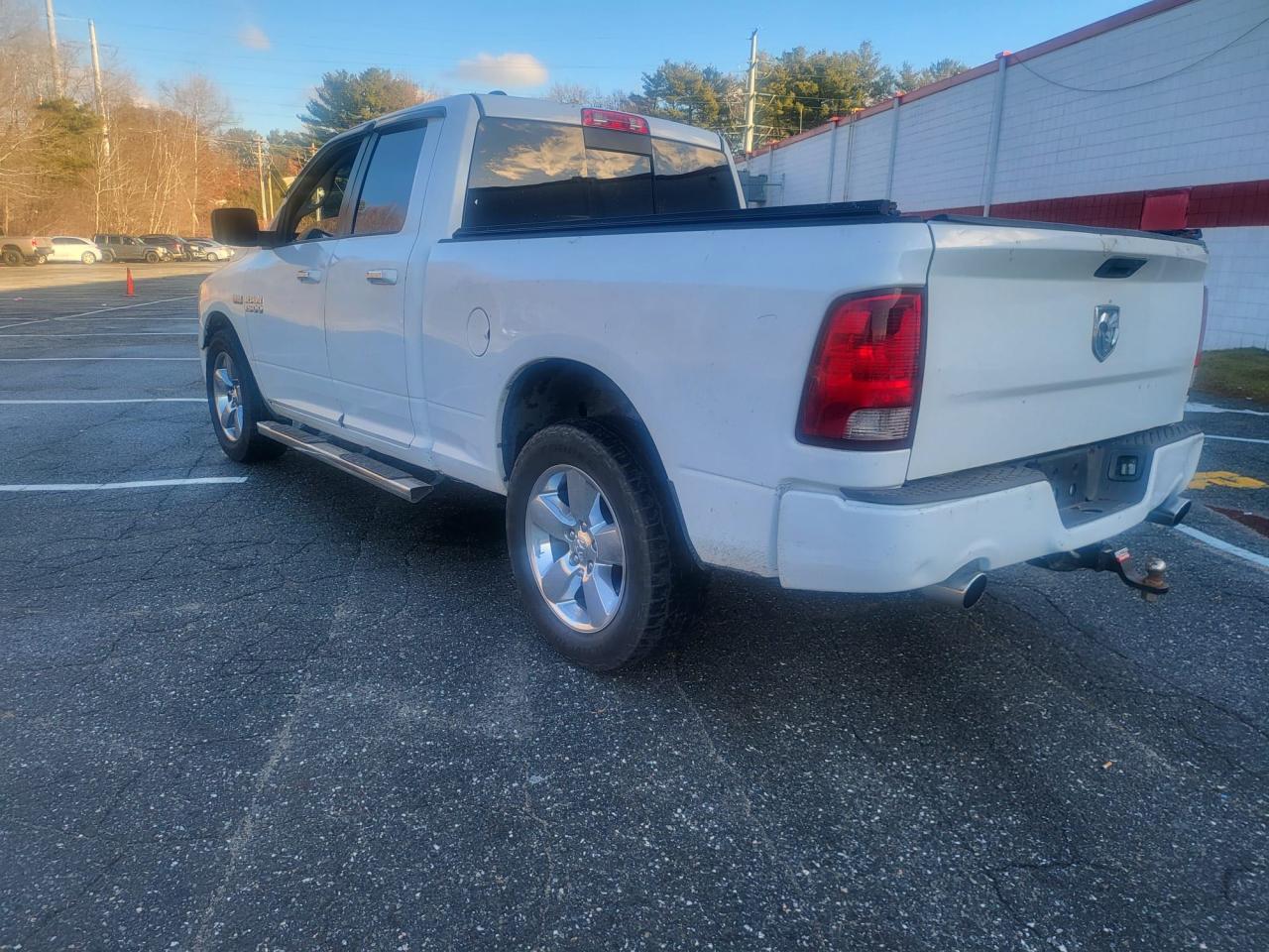 VIN 1C6RR7GTXFS771981 2015 RAM 1500 no.3