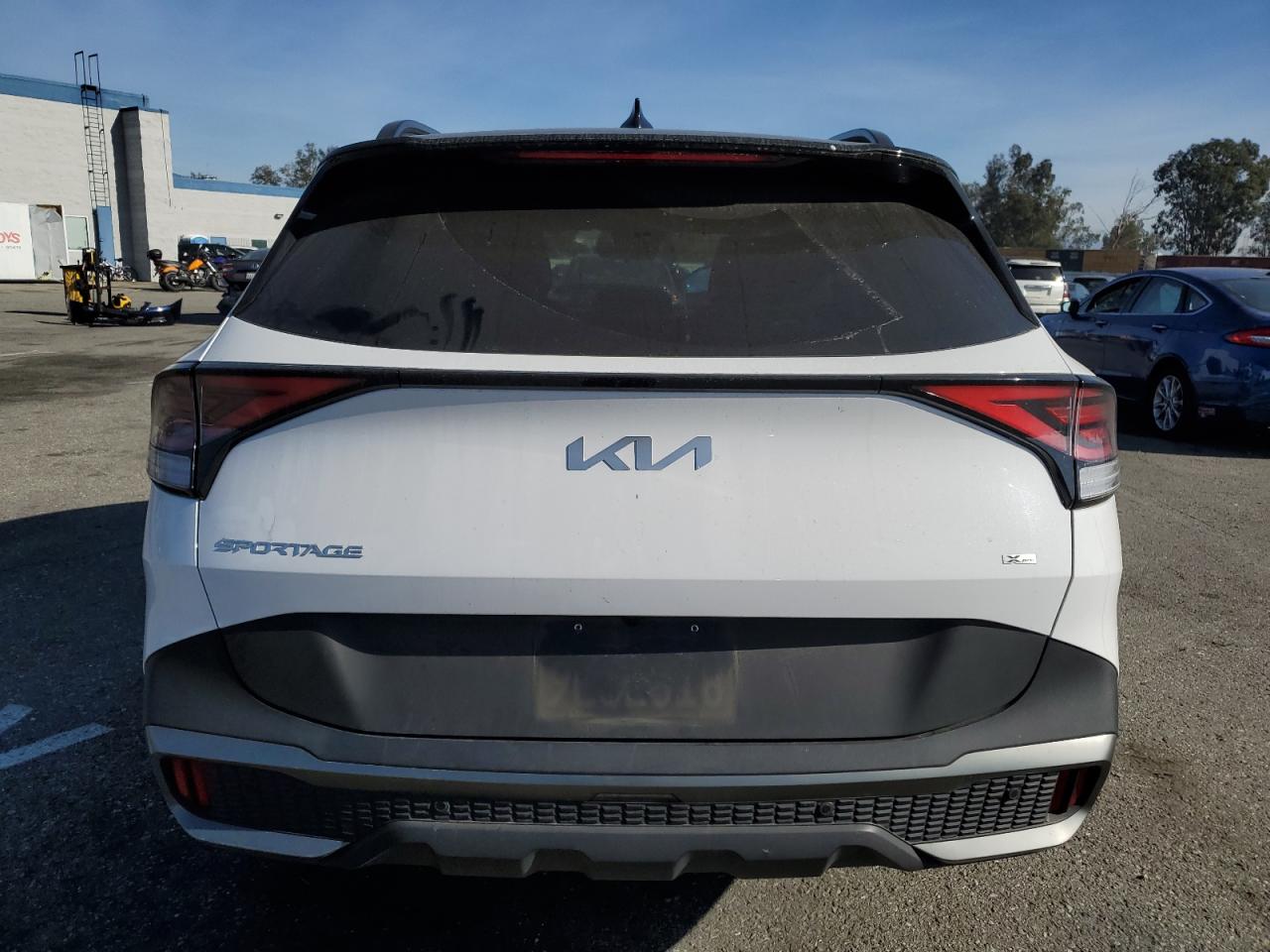 2023 Kia Sportage - Image 6