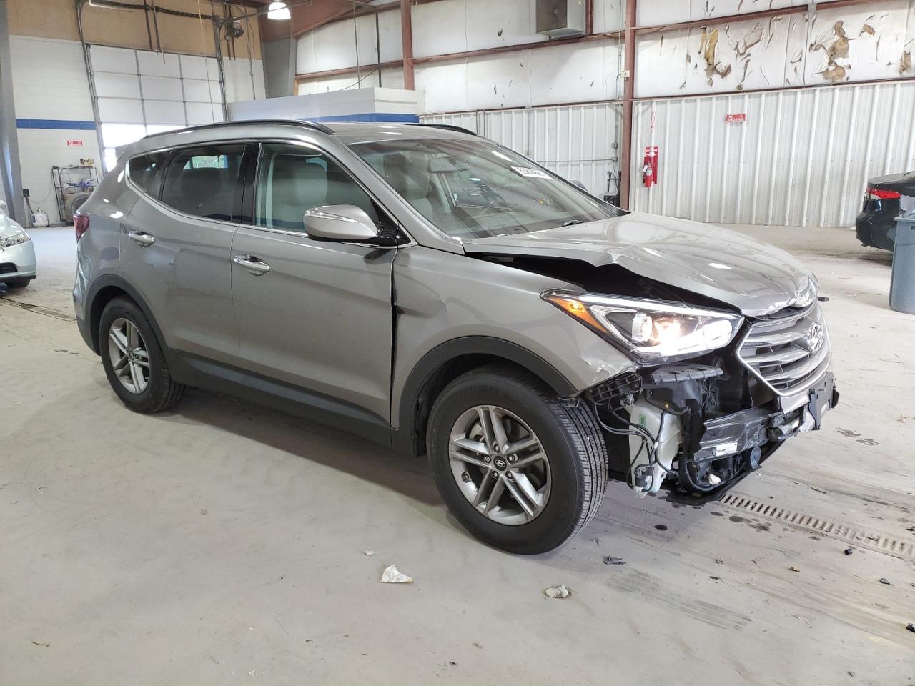 2017 Hyundai Santa Fe - Image 4
